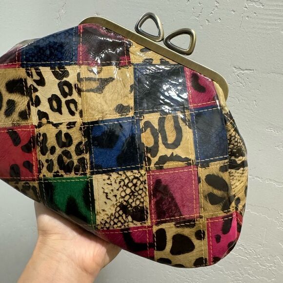 Colorful Handmade Cowhide Bowknot Kisslock Clutch/Crossbody with 2 Chain Styles - Picture 14 of 16